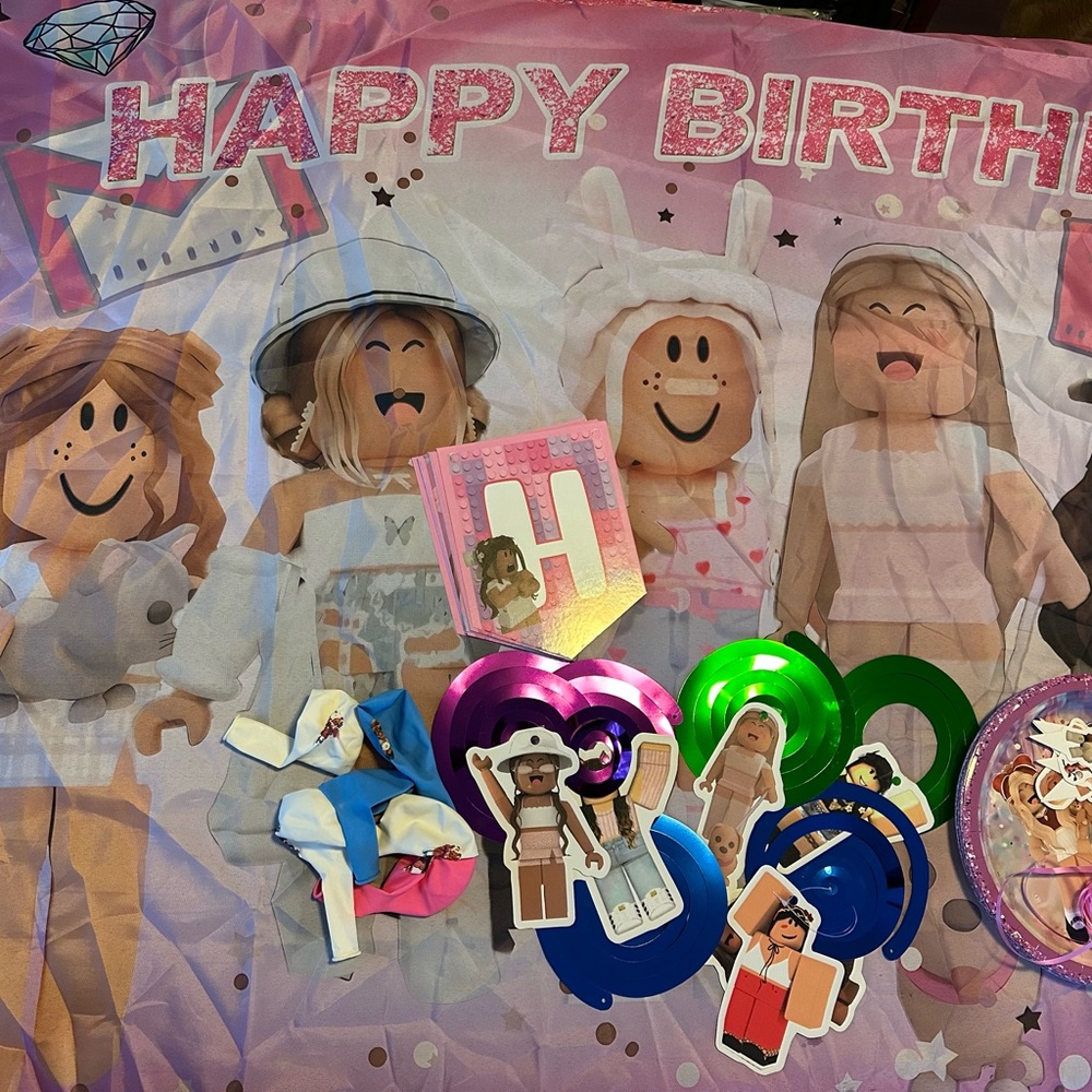 Roblox Birthday Party Backdrop and Decorations Set